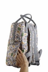 Maymun Temalı L Boy Su Geçirmez Çocuk Çantası – Okul ve Günlük Kullanım