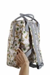 Zürafa Temalı L Boy Su Geçirmez Çocuk Çantası – Okul ve Günlük Kullanım